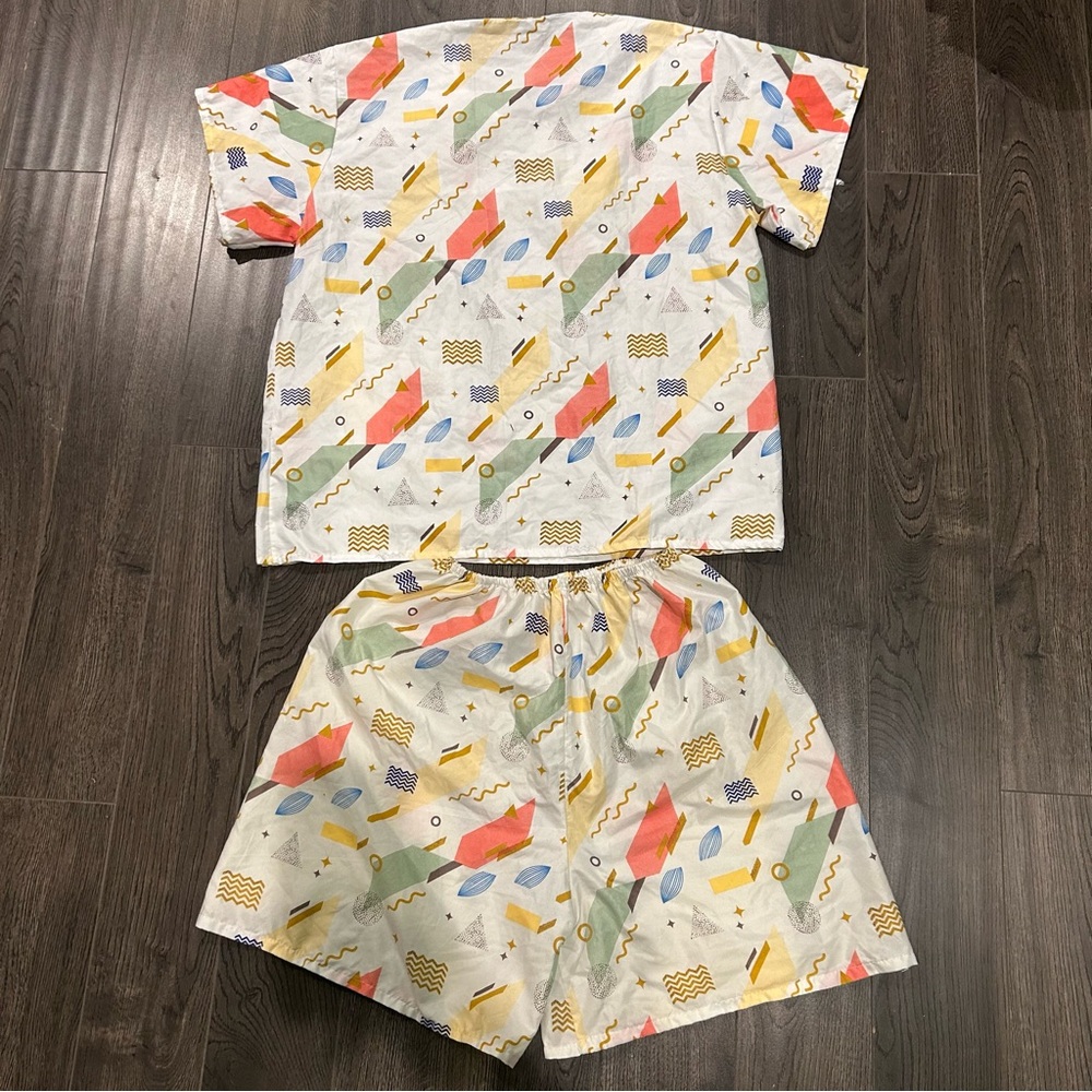 Geometric Print Women's Pajama Set - Picture 2 of 9